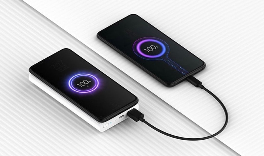 Xiaomi Wireless Power Bank Youth Edition — батарея с беспроводной зарядкой за 1200 рублей